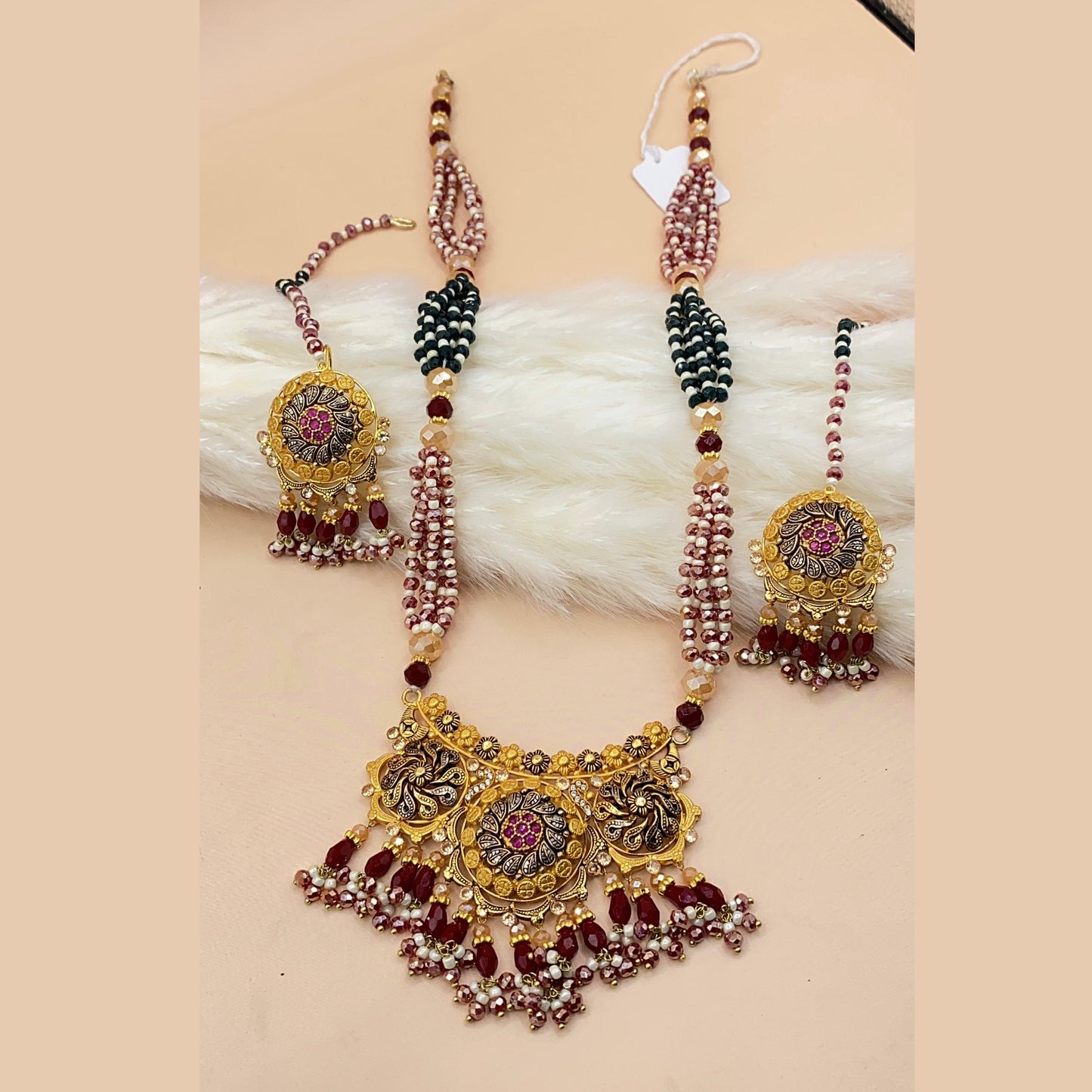Timeless Green Mala Necklace Set in Gold Polish