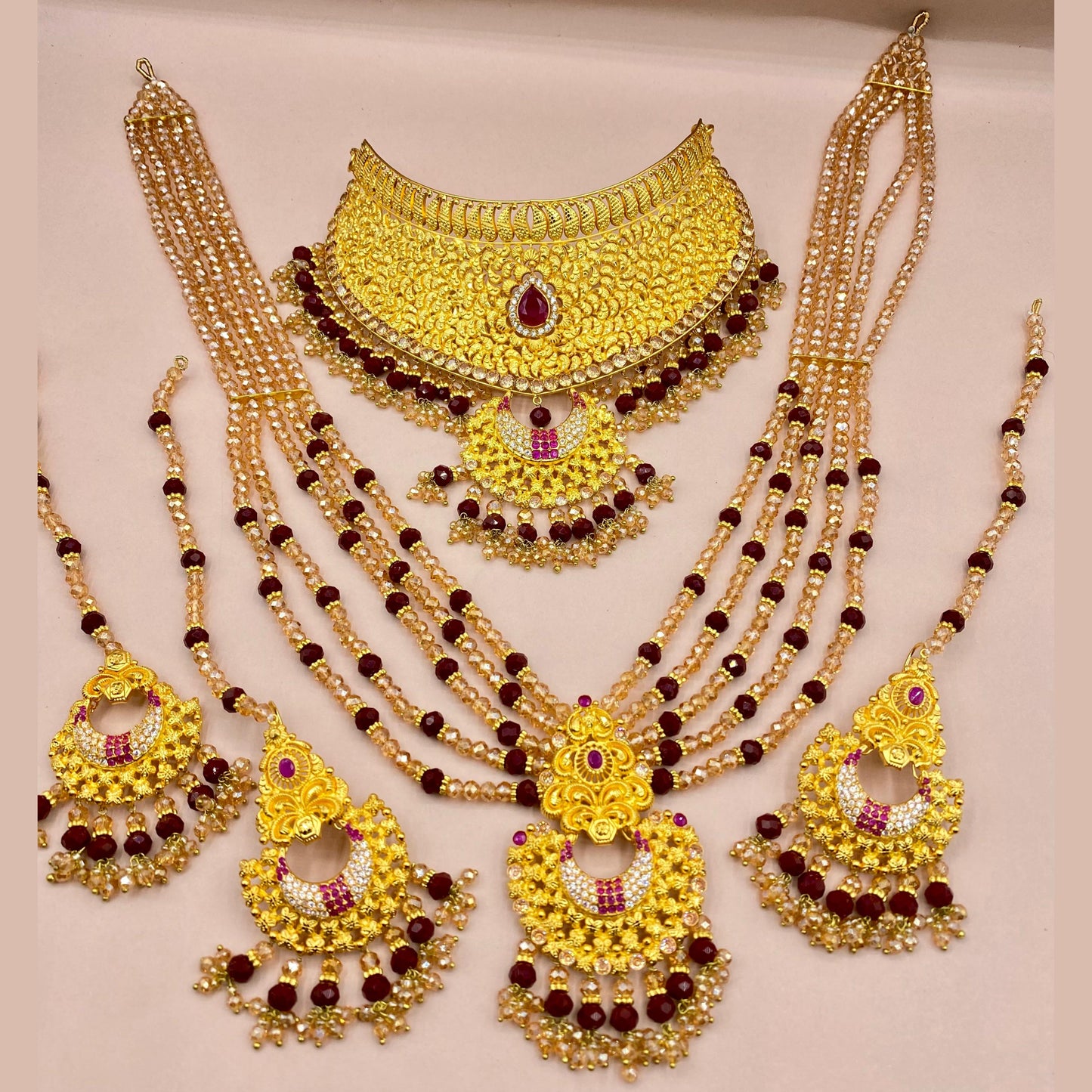 Graceful Champagne Zircon Bridal Set in Gold Polish
