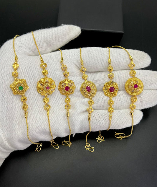 Beautiful Gold-Plated Bracelet with Premium Zircon Detailing