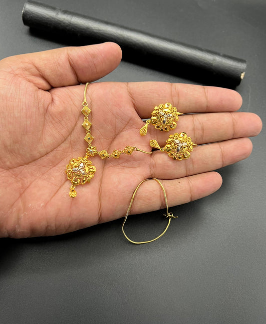 Stylish Gold-Plated Pendant Necklace with Zircon Stones