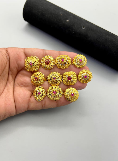 1 Pc Golden Glow Ring with Authentic Zircon Stones