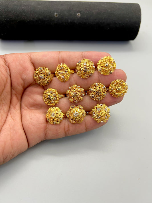 1 Pc Beautifully Crafted Fine Quality Gold-Plated Ring