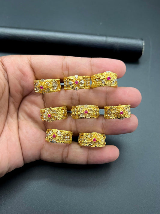 1 Pc Timeless Gold Finish Ring with Dazzling Zircons